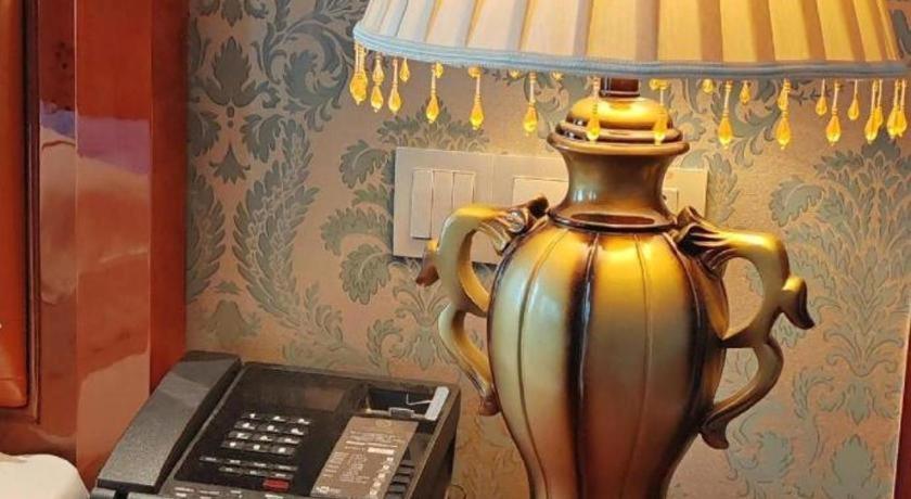 فندق تشونجتشينج هواتشن إنترناشيونال تشونغتشينغ المظهر الخارجي الصورة